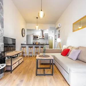 Appartement Cozy Flat With Common Pool & Parking - Center By Rems